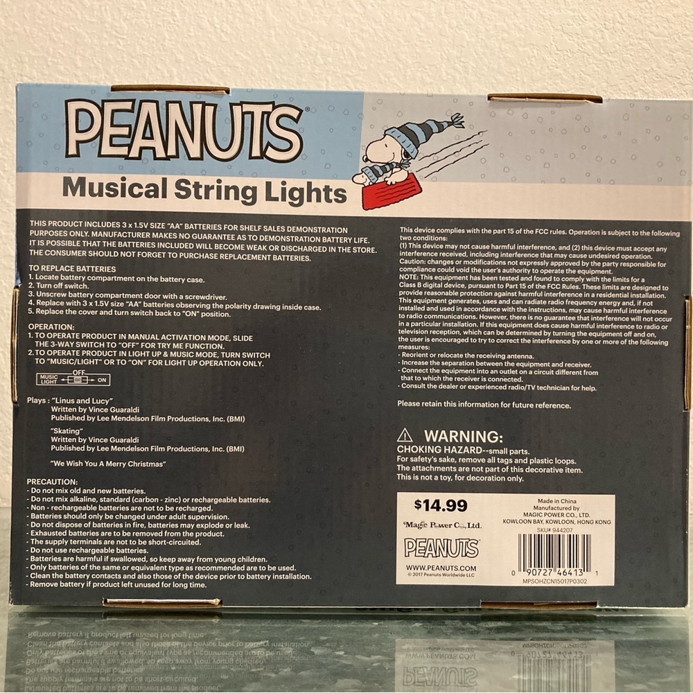 Peanuts Musical String Lights - Picture 2 of 10